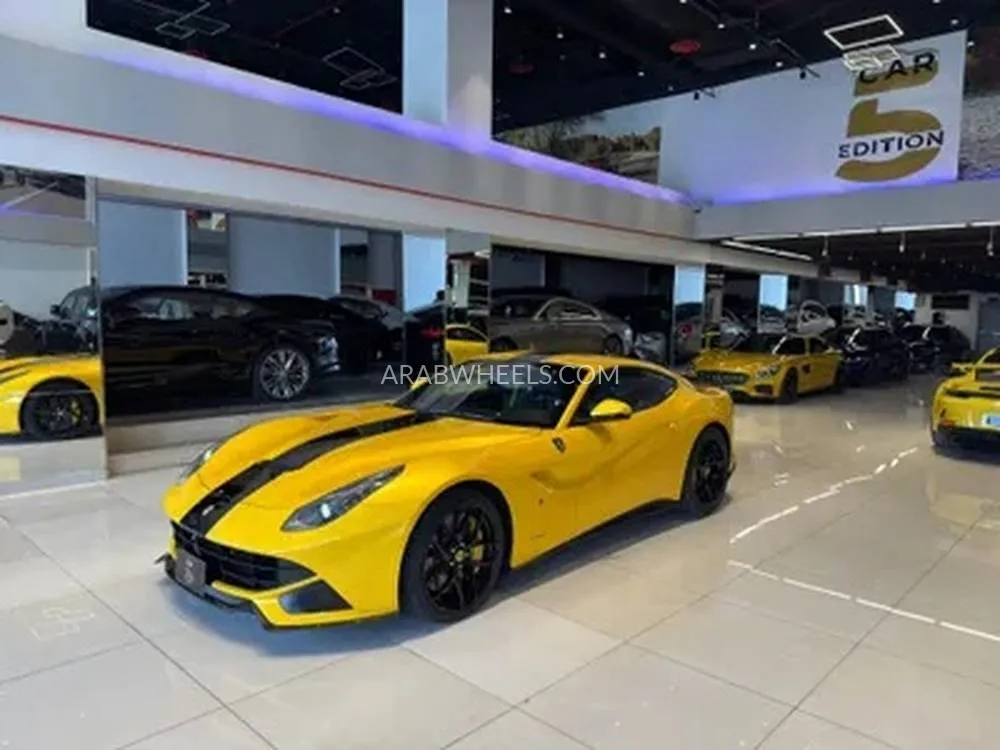 فيراري إف ١٢ 2014 for Sale in الرياض Image-1