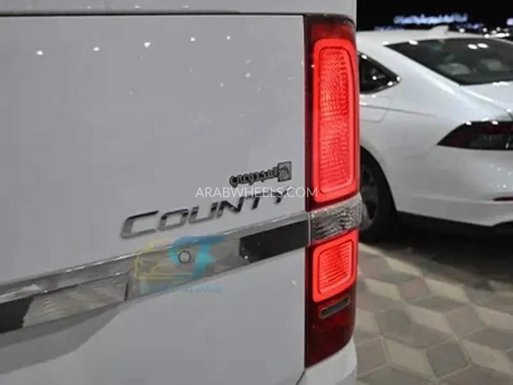 Hyundai County 2023 for Sale in Dammam Image-11