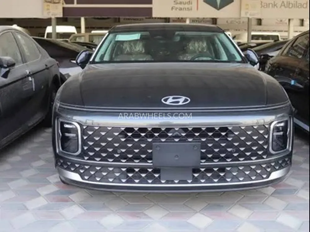 هيونداي أزيرا 2025 for Sale in الدمام Image-2