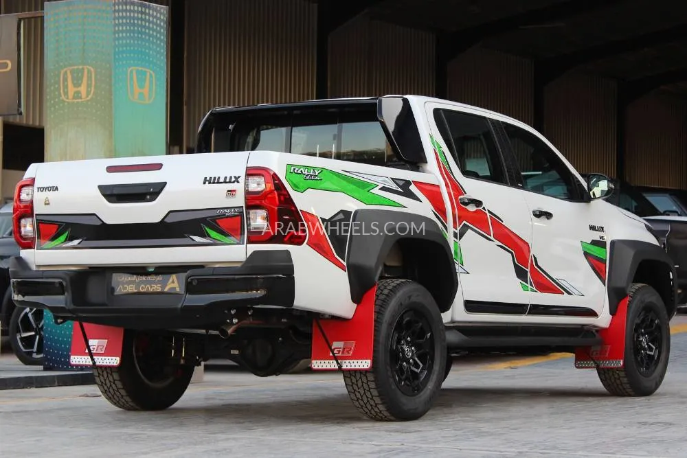 تويوتا هايلكس 2025 for Sale in الرياض Image-4