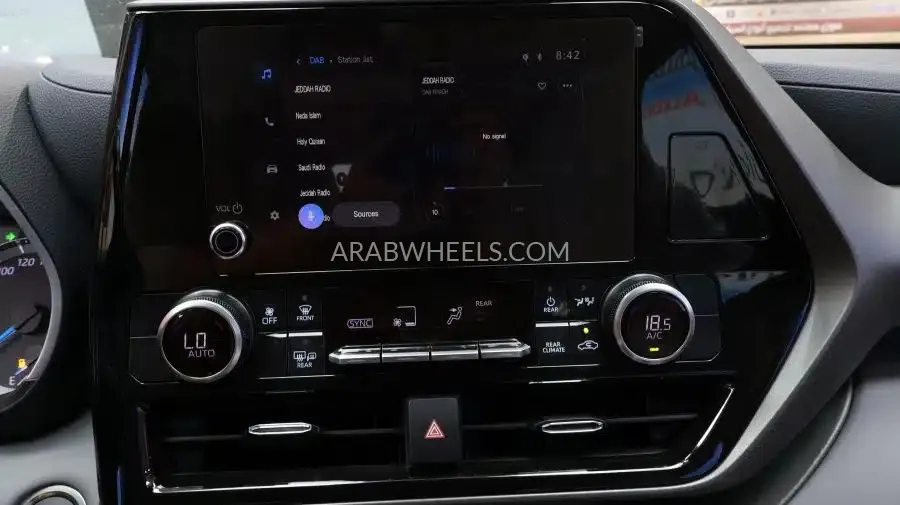 تويوتا جراند هايلاندر 2025 for Sale in الرياض Image-8