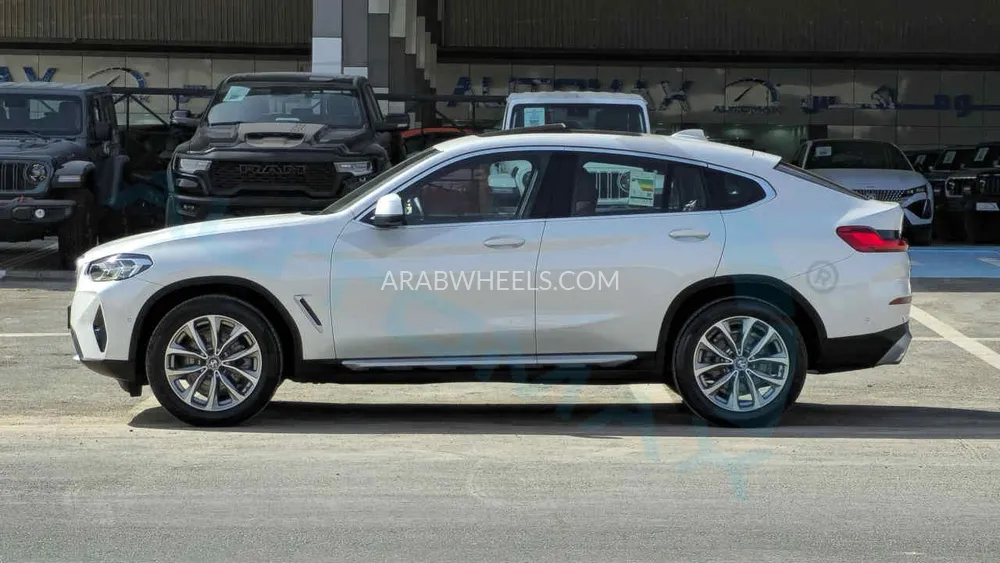 بي ام دبليو X4 2025 for Sale in وادي الدواسر Image-37