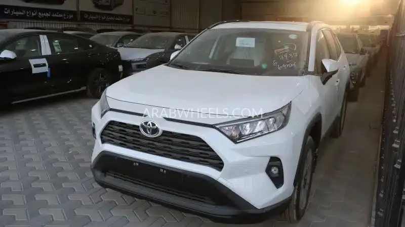 تويوتا راف 4 2025 for Sale in الرياض Image-3