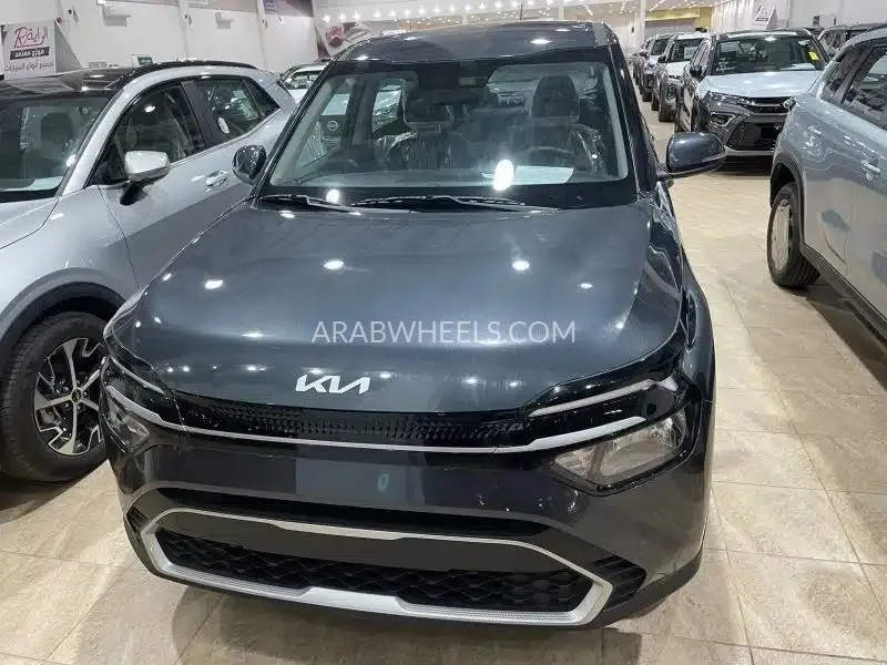 كيا كارينز 2025 for Sale in الرياض Image-2