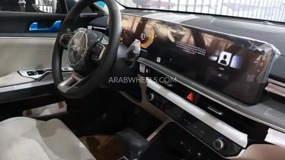 كيا K5 2025 for Sale in الرياض Image-3