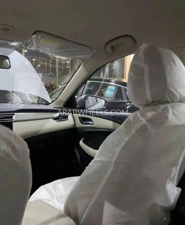 إم جي 5 2024 for Sale in الرياض Image-5