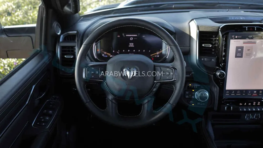 رام 2500 2024 for Sale in وادي الدواسر Image-9