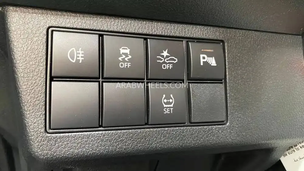 Toyota Yaris 2024 for Sale in Riyadh Image-7