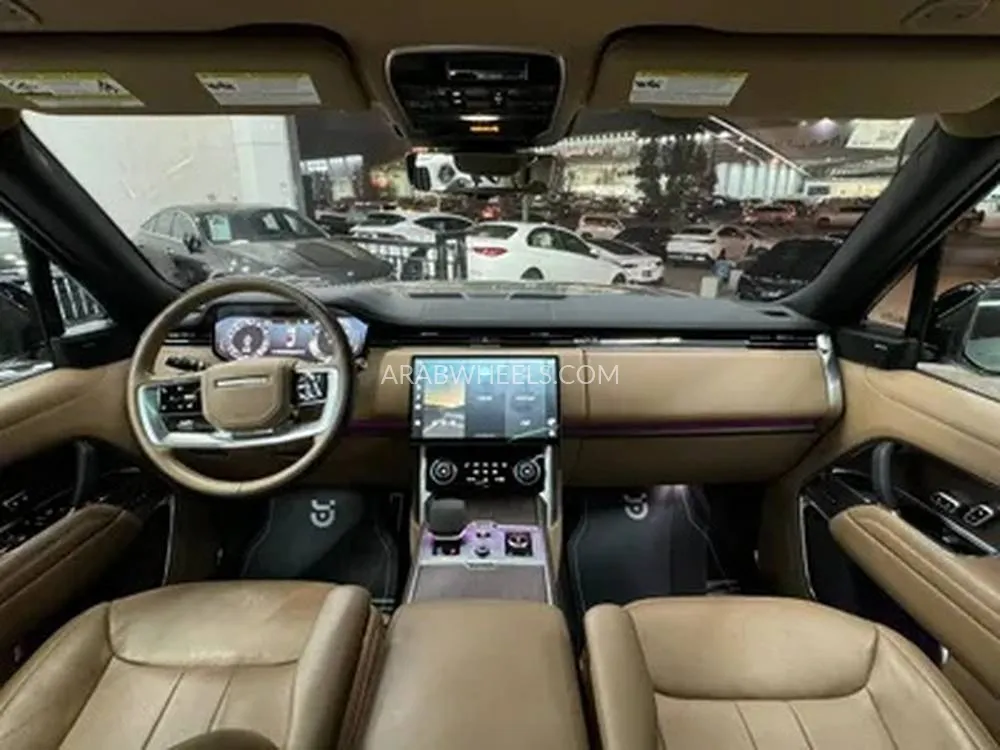 لاند روفر رينج روفر 2023 for Sale in الرياض Image-7
