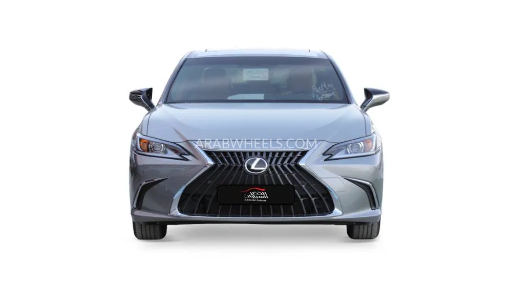 لكزس ES 2025 for Sale in بريدة Image-2