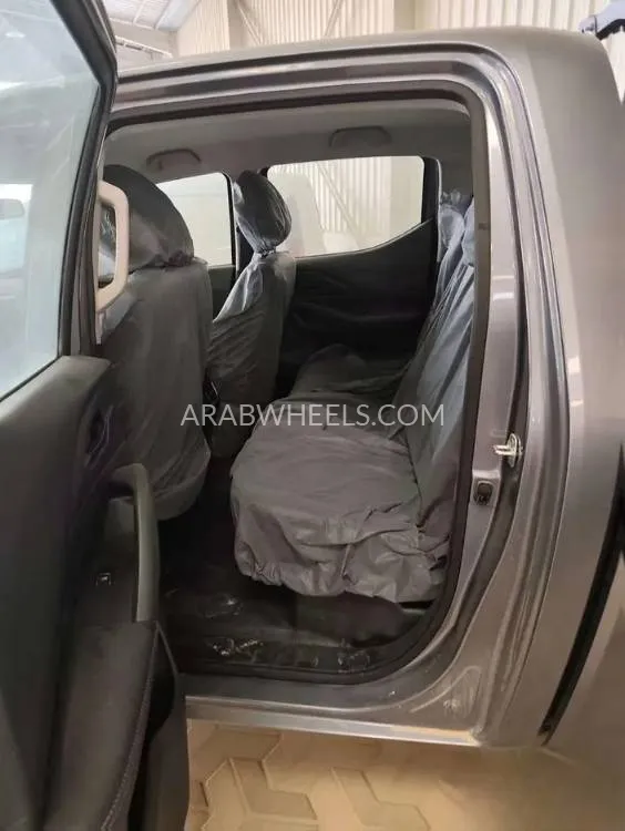 بيجو لاندتريك 2025 for Sale in الدمام Image-8