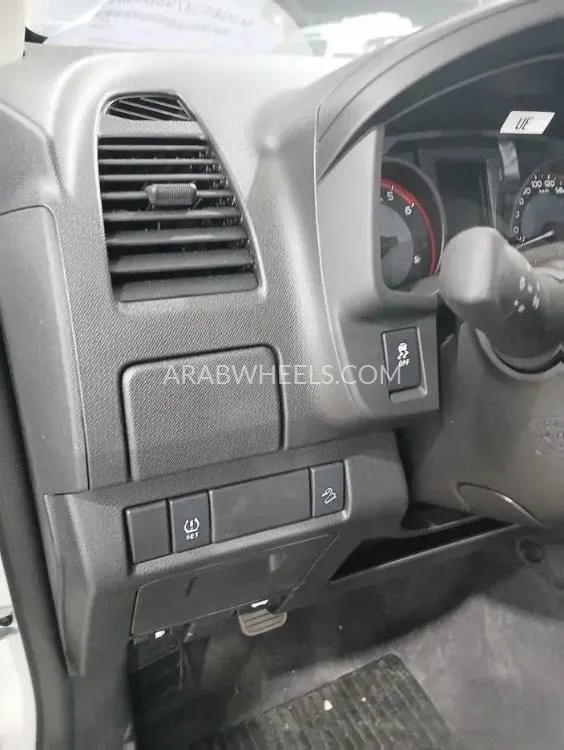 إيسوزو دي ماكس 2025 for Sale in الدمام Image-8