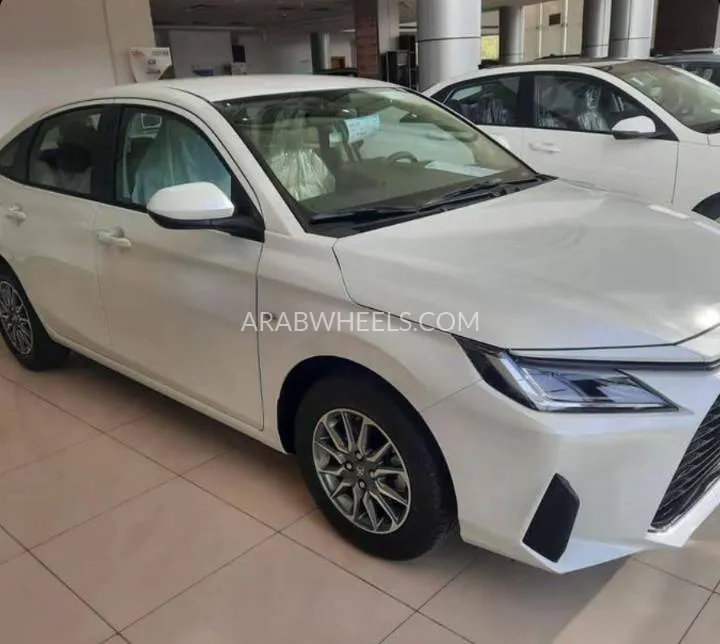 Toyota Yaris 2025 for Sale in Riyadh Image-2