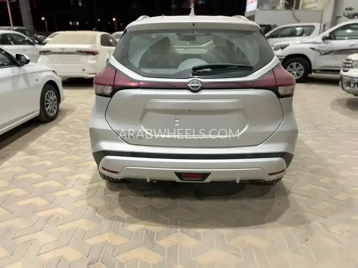 نيسان كيكس 2024 for Sale in الرياض Image-4