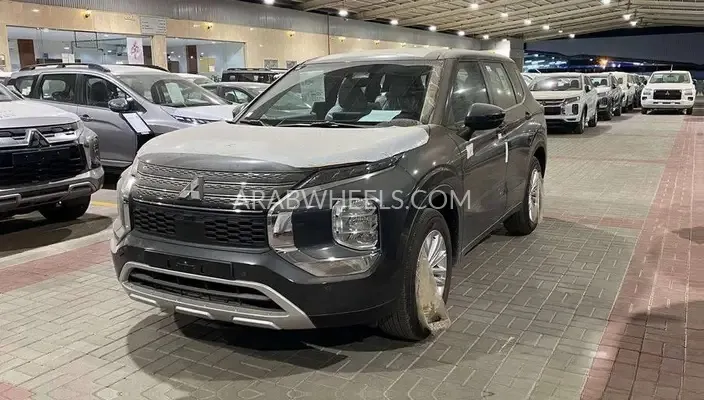 ميتسوبيشي أوتلاندر 2025 for Sale in الرياض Image-7