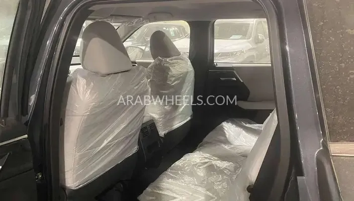 ميتسوبيشي أوتلاندر 2025 for Sale in الرياض Image-11