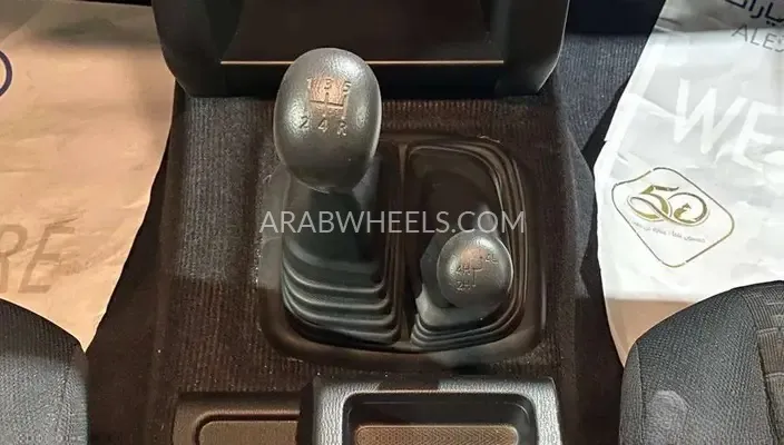 ميتسوبيشي L200 2024 for Sale in الرياض Image-5