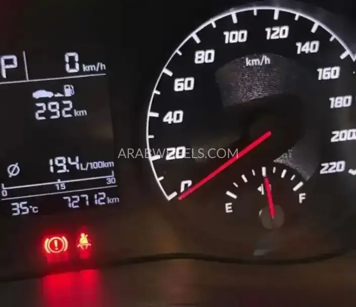 هيونداي إلنترا 2022 for Sale in الرياض Image-7