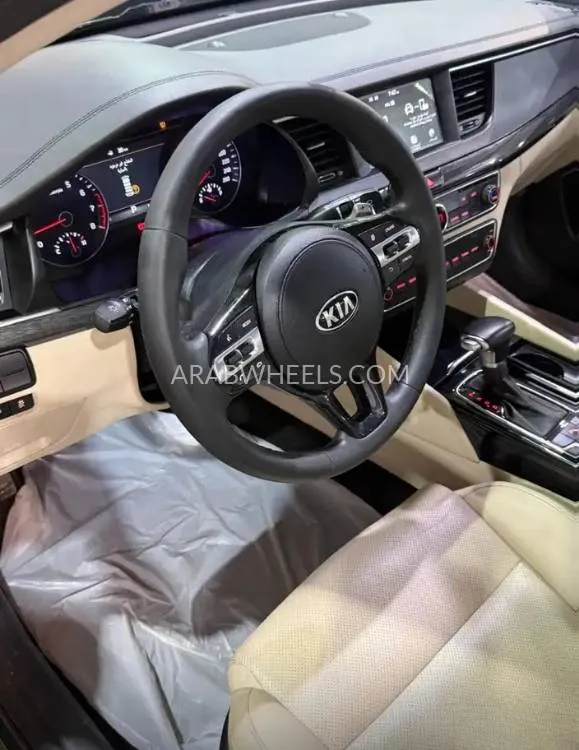 كيا كادينزا 2020 for Sale in الرياض Image-16