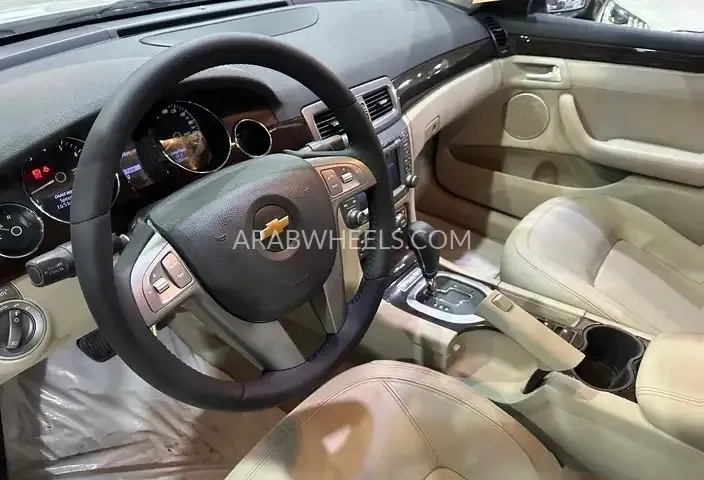 شفروليه  كابريس 2012 for Sale in الرياض Image-6