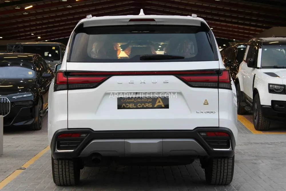 لكزس LX 2025 for Sale in الرياض Image-5