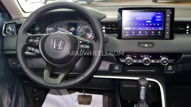 هوندا HR-V 2024 for Sale in الرياض Image-6