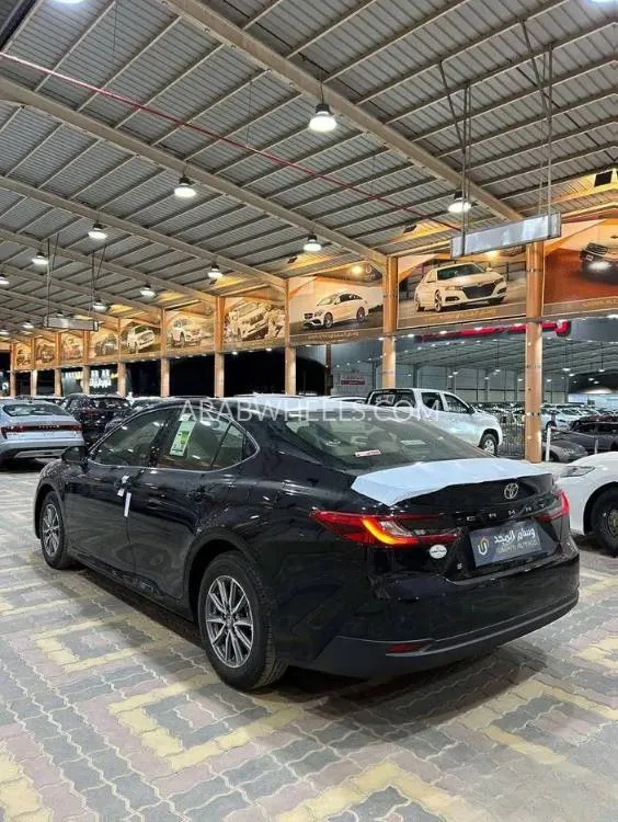 تويوتا كامري 2025 for Sale in الرياض Image-4