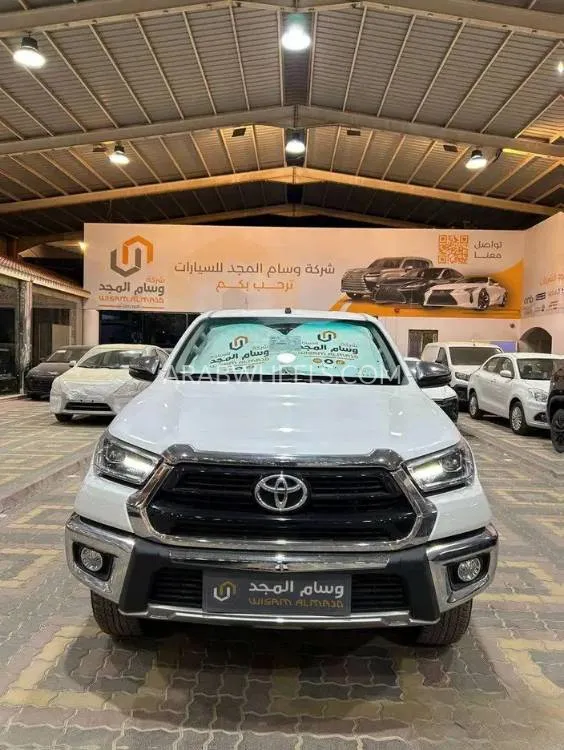 تويوتا هايلكس 2025 for Sale in الرياض Image-3