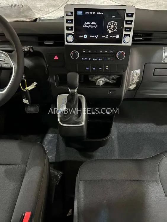 هيونداي ستاريا 2025 for Sale in الرياض Image-11
