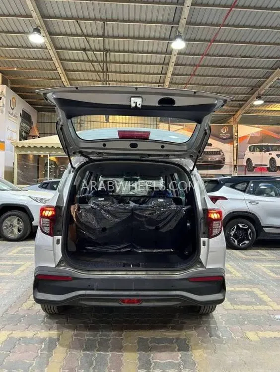 كيا كارينز 2025 for Sale in الرياض Image-7
