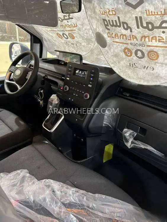 هيونداي ستاريا 2025 for Sale in الرياض Image-10