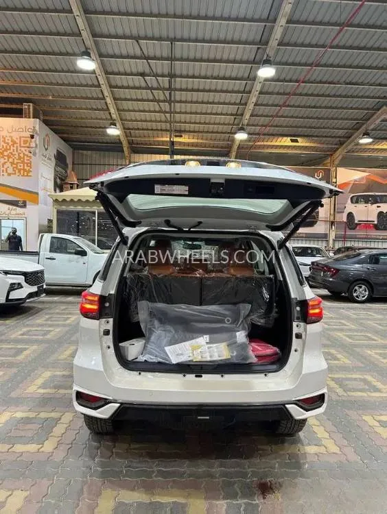 تويوتا فورتشنر 2025 for Sale in الرياض Image-7