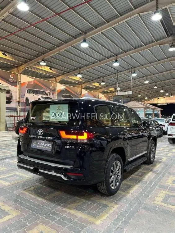 تويوتا لاند كروزر 2024 for Sale in الرياض Image-5