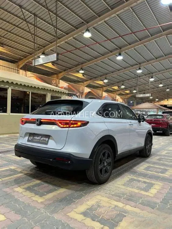 هوندا HR-V 2025 for Sale in الرياض Image-5