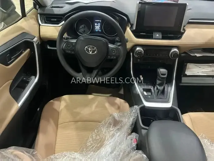 تويوتا راف 4 2025 for Sale in الرياض Image-8