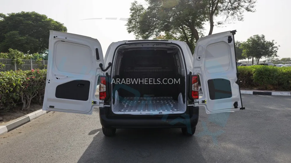 سيتروين بيرلينغو 2026 for Sale in وادي الدواسر Image-28