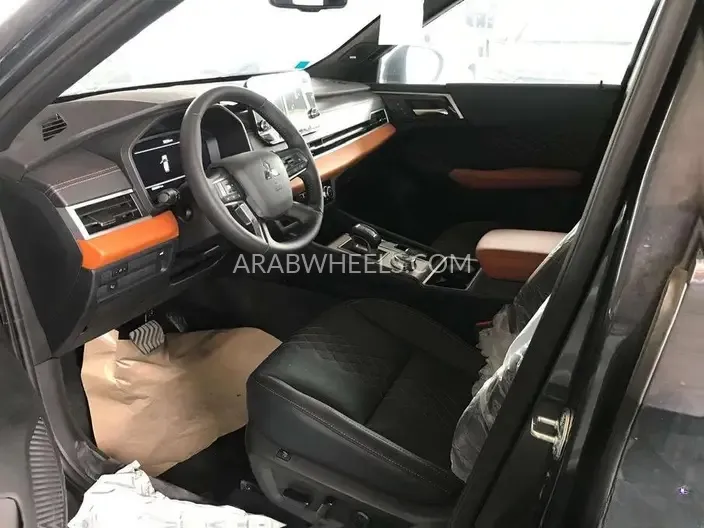 ميتسوبيشي أوتلاندر 2025 for Sale in الدمام Image-6
