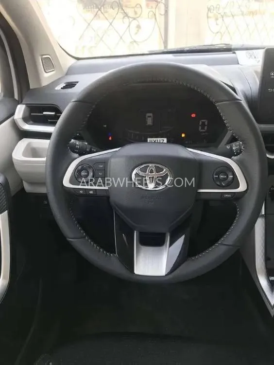 تويوتا فيلوز 2025 for Sale in الدمام Image-12