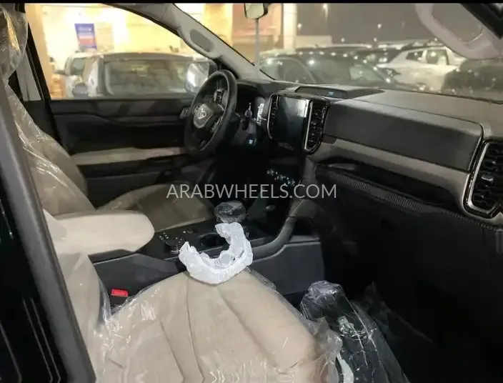 فورد إيفرست 2025 for Sale in الدمام Image-6