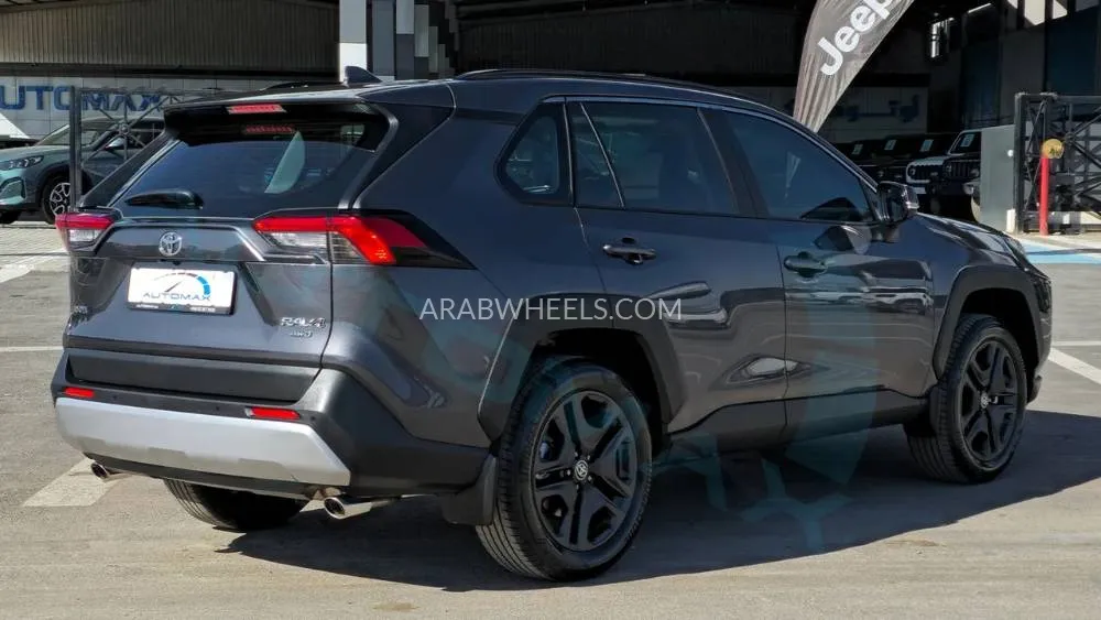تويوتا راف 4 2025 for Sale in الرياض Image-6