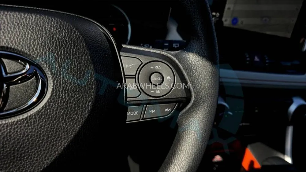 تويوتا راف 4 2025 for Sale in الرياض Image-10