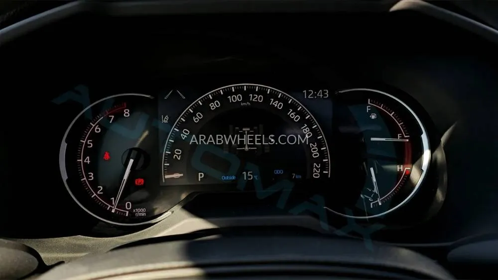 تويوتا راف 4 2025 for Sale in الرياض Image-12