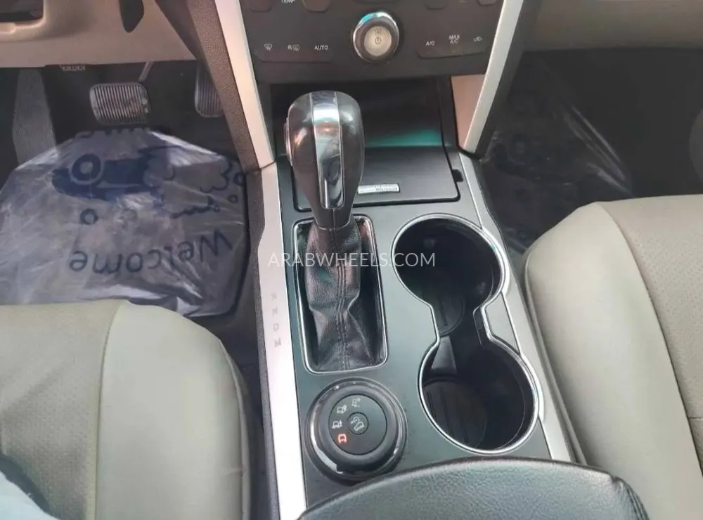 فورد إكسبلورر 2015 for Sale in الرياض Image-9