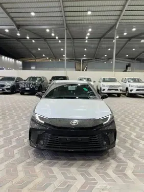Toyota Camry 2025