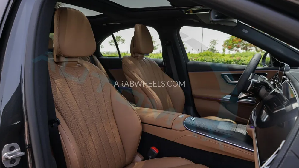 مرسيديس بنز E كلاس 2025 for Sale in وادي الدواسر Image-31