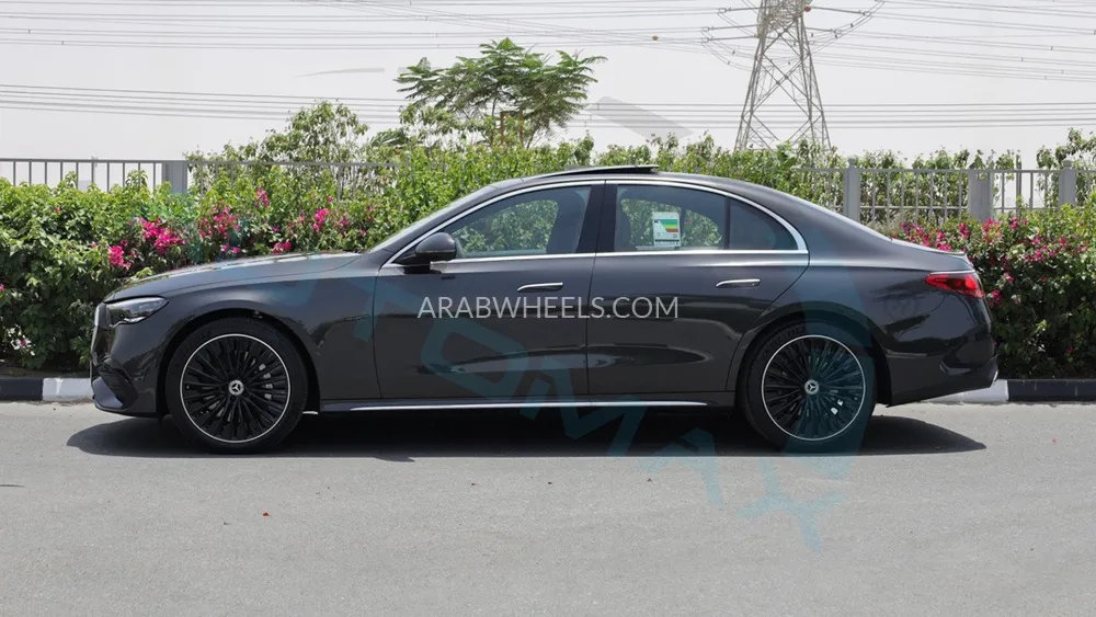 مرسيديس بنز E كلاس 2025 for Sale in وادي الدواسر Image-44