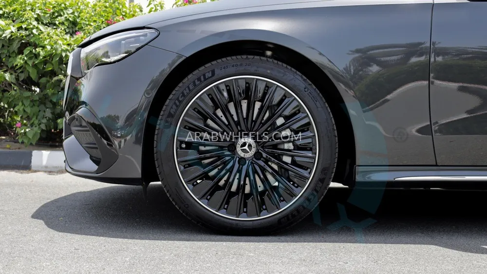 مرسيديس بنز E كلاس 2025 for Sale in وادي الدواسر Image-45