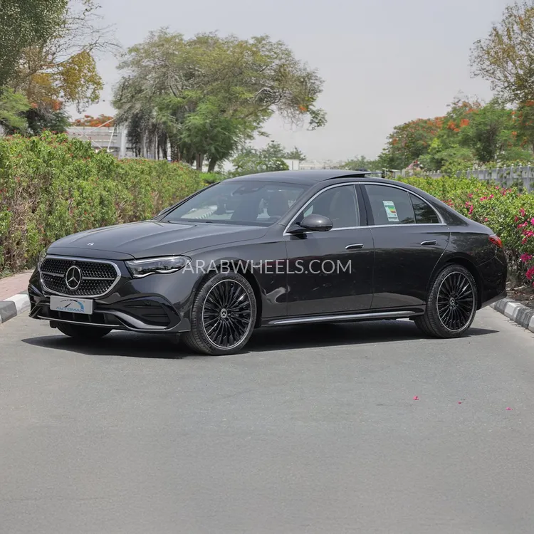 مرسيديس بنز E كلاس 2025 for Sale in وادي الدواسر Image-46