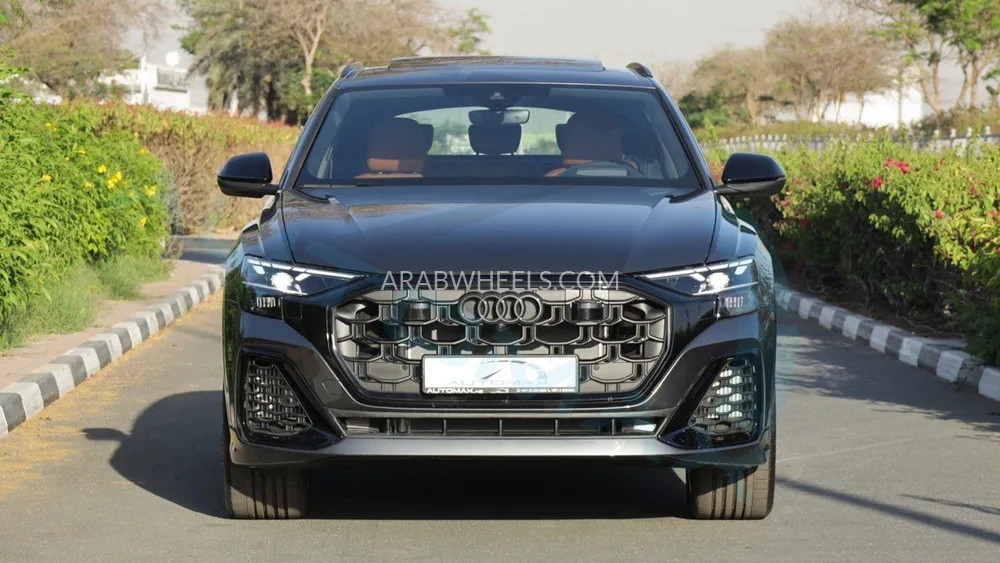 أودي Q8 2025 for Sale in وادي الدواسر Image-2