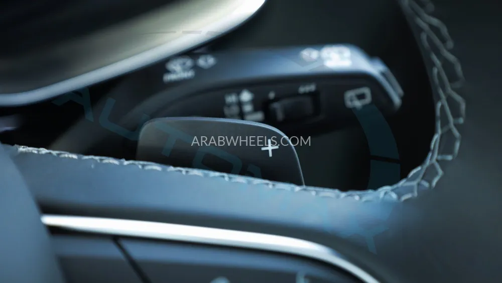 أودي Q8 2025 for Sale in وادي الدواسر Image-11